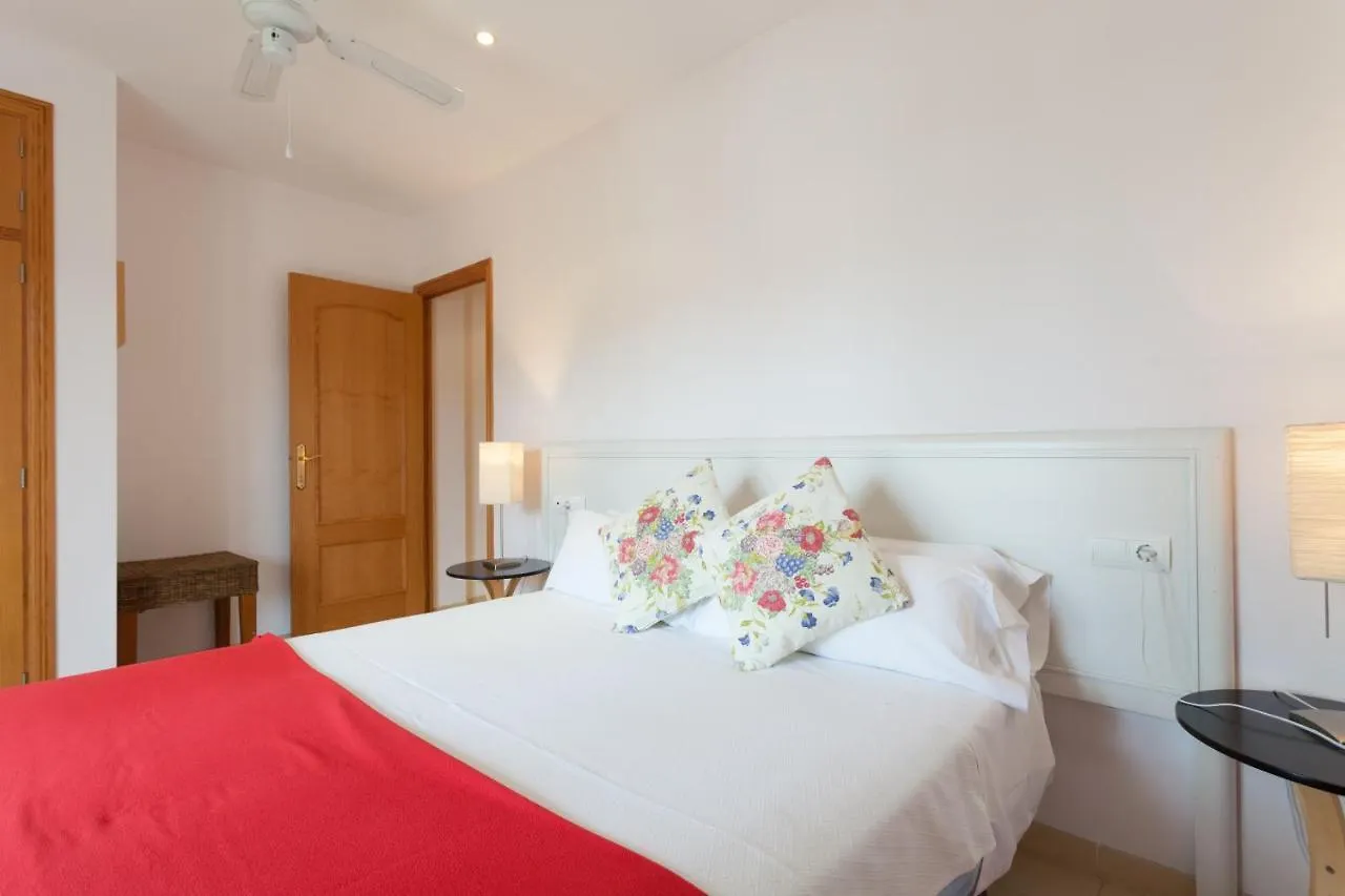 El Rojo 2 Apartment Can Picafort  Spain